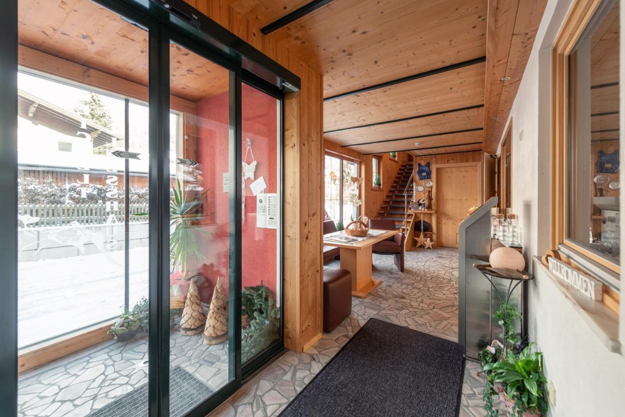 ラートシュタット Wellnesshaus Reicheltアパートホテル エクステリア 写真