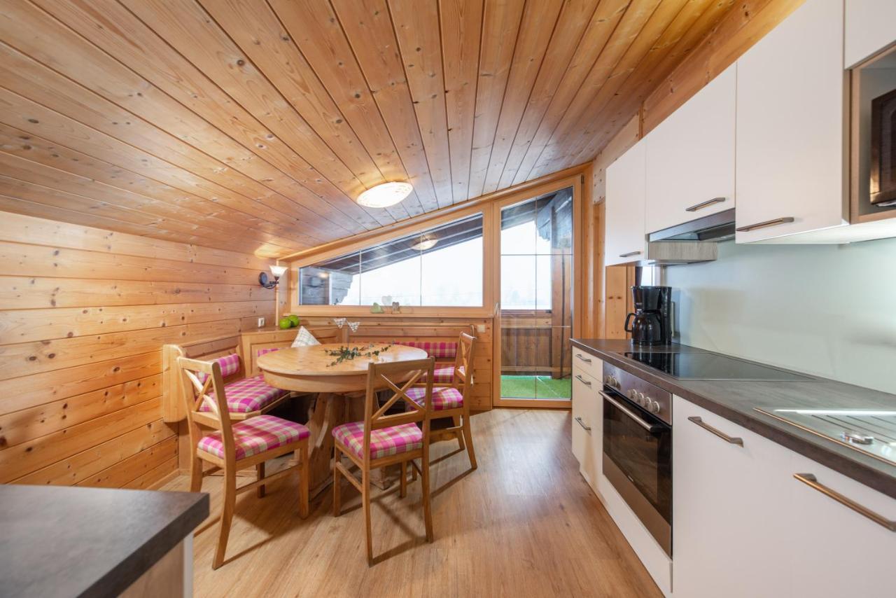 ラートシュタット Wellnesshaus Reicheltアパートホテル エクステリア 写真